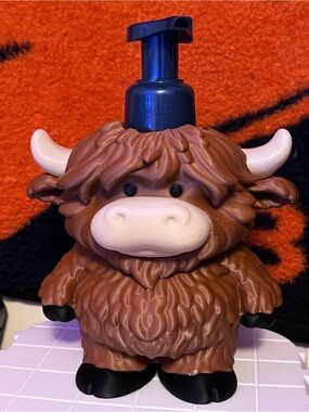 Highland Cow Bath and Body Works Soap Holder by 3d print